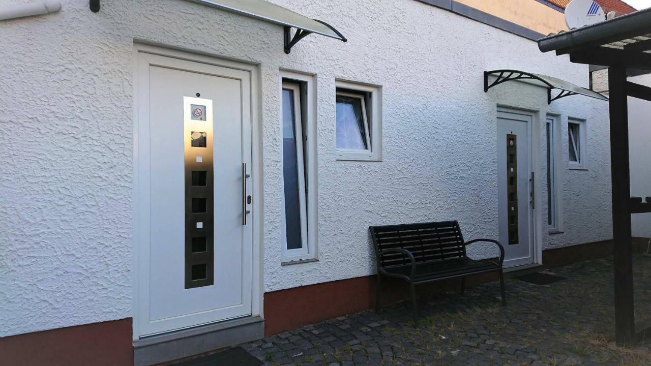Hotel-Pension Zum Hirsch Hattersheim am Main Extérieur photo